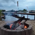 Ostoja Alojamento de Turismo Selvagem *