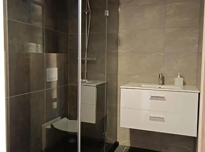 Ostoja Lodge Ślesin